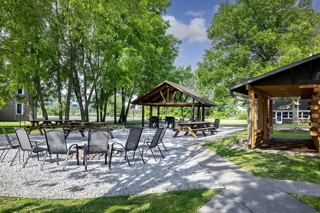 Image 7 for Cabin 6: Buck