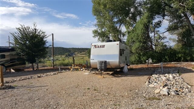 Image 2 for B05 Back of Park RV #05