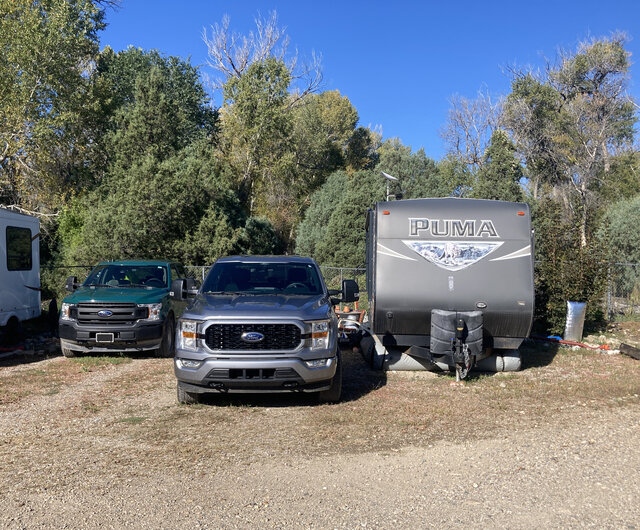 Image 2 for B14 Back of Park RV #14