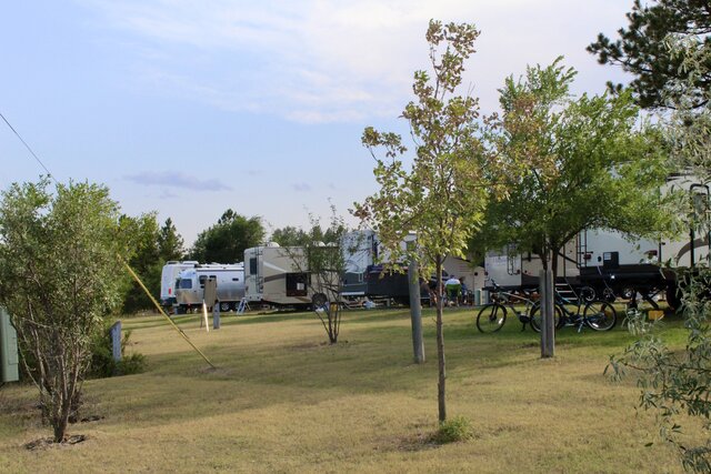 Image 3 for 23 Back in Site - RVs 35' and Under