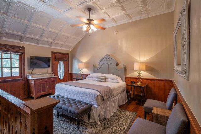 Image 3 for Harriet Haus #26