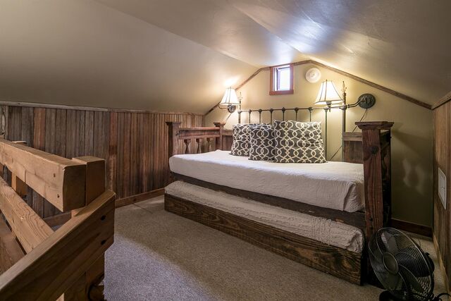 Image 3 for Corn Crib Cottage