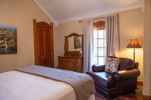 Image 2 for Sunday Haus #17