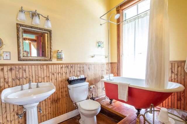 Image 3 for Bertha's Bedroom