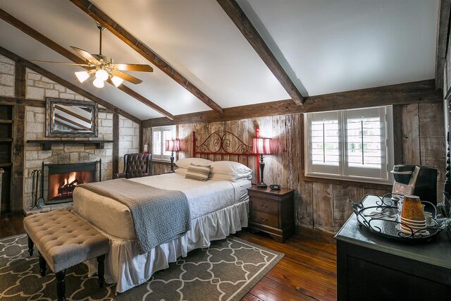 Image 1 for Fireside Lodge #2