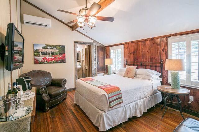 Image 1 for River Barn Getaway