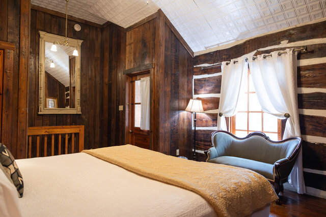 Image 4 for Sunday Haus #23