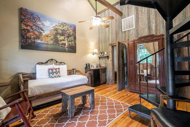 Image 1 for Grand River Lodge