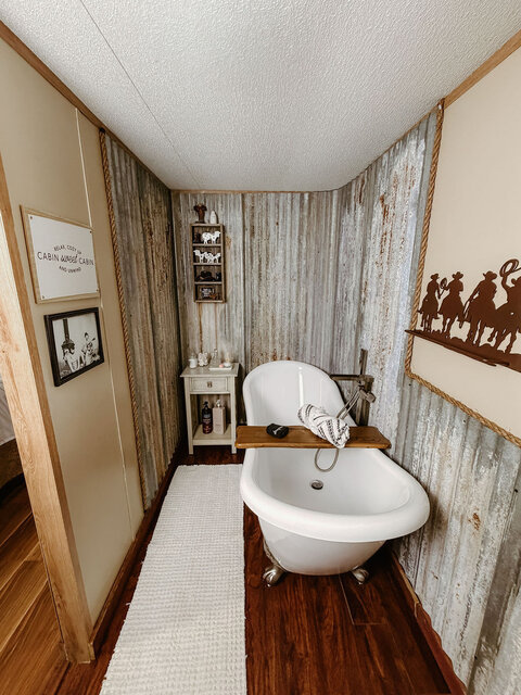 Image 8 for Creekside Cottage