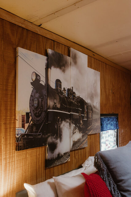 Image 14 for Love Train Caboose