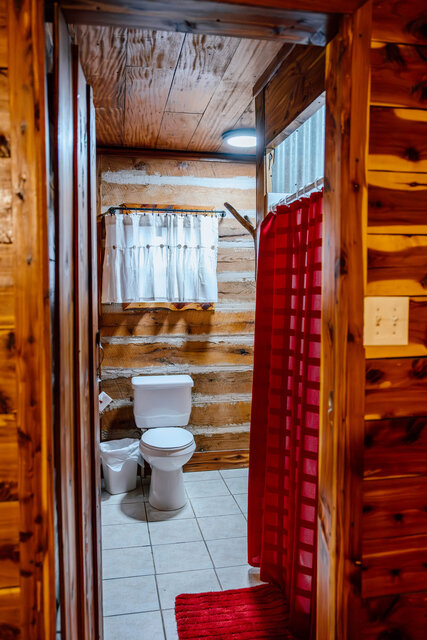 Image 24 for Red Bud Cabin