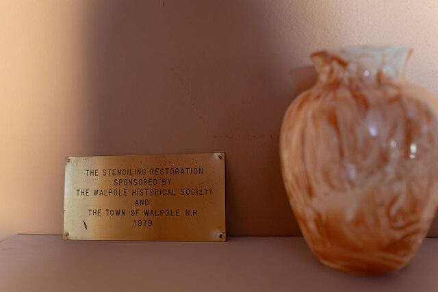 Image 8 for Orange Room