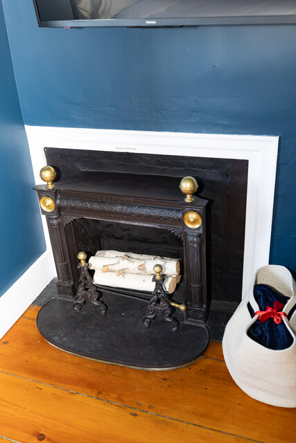 Image 8 for Blue Room