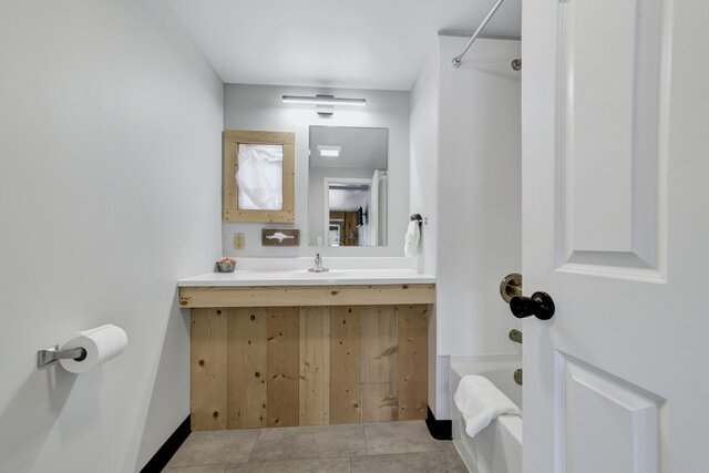 Image 5 for Pine Top Double (2 Queens)