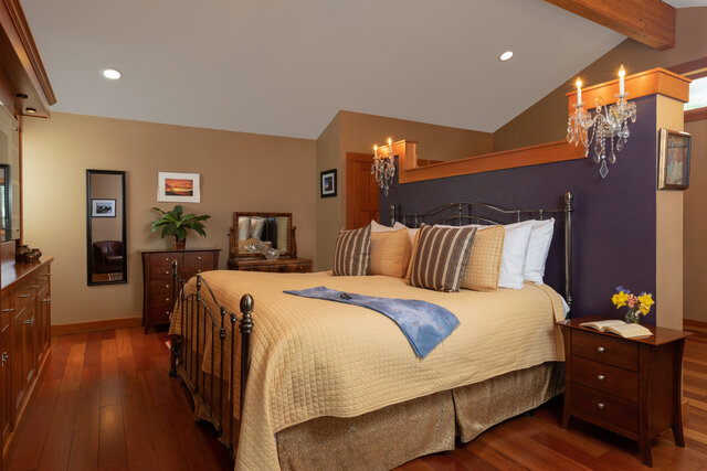 Image 5 for Friday Harbor Suite