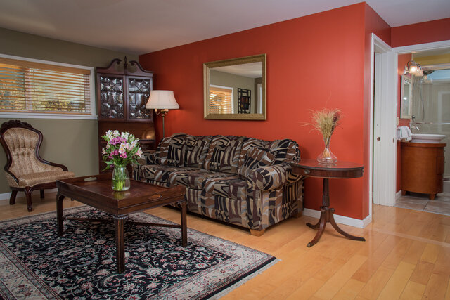 Image 4 for Roche Harbor Suite