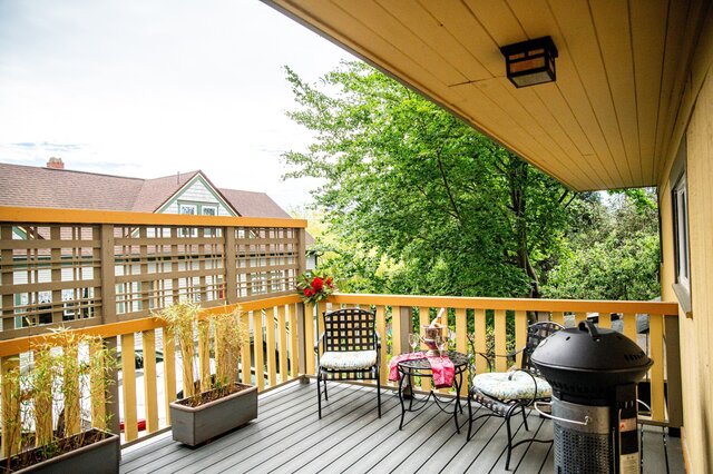 Image 2 for Roche Harbor Suite