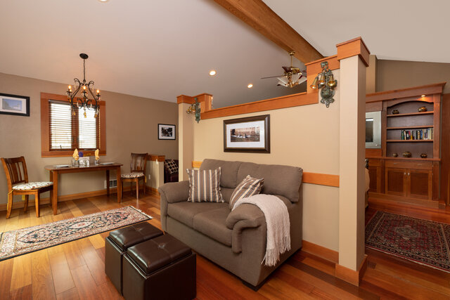 Image 2 for Friday Harbor Suite