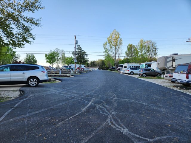 Image 2 for Back-in Gravel (59'x26')