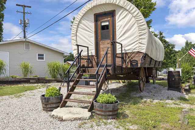 Image 2 for Calamity Jane (Covered Wagon)