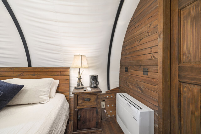 Image 8 for Calamity Jane (Covered Wagon)