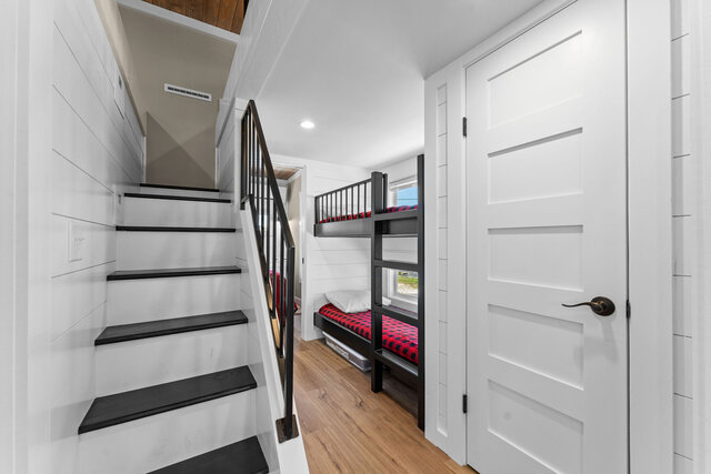 Image 9 for The Hideaway
