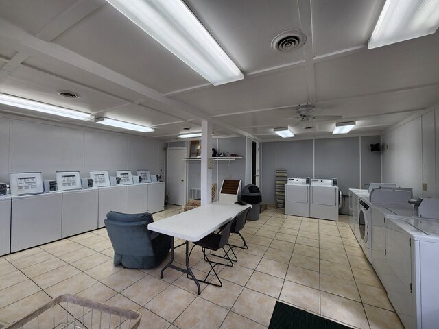 Image 8 for Back-in Gravel (40'x15')