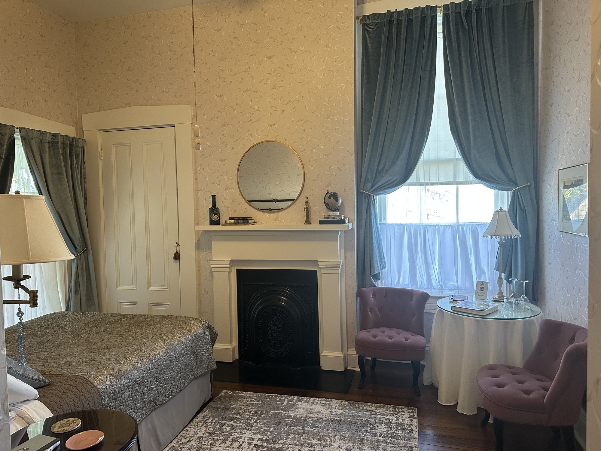 Iron Gate Inn B & B in Madison, Indiana