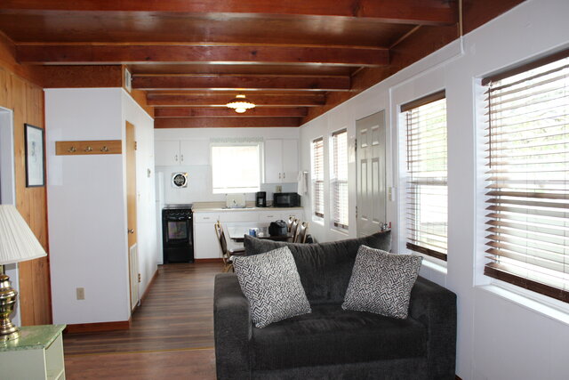 Image 4 for 27 Duplex Queen/Two Twins, Two bedroom