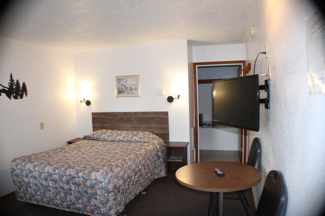 Image 7 for A03 Motel Queen