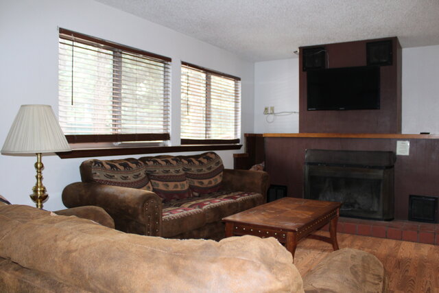 Image 2 for 52 Fireside Queen, Double/Twin, Two bedroom