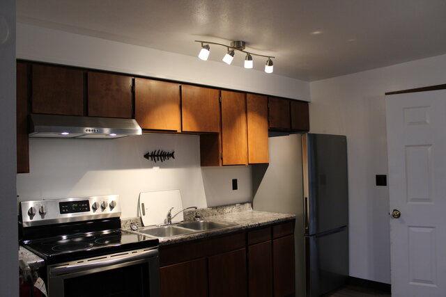 Image 14 for 23 Deluxe Fireside Queen/Double, Two Bedroom