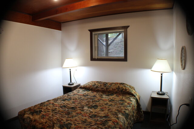 Image 4 for 25 Duplex Queen/Two Twins, Two bedroom