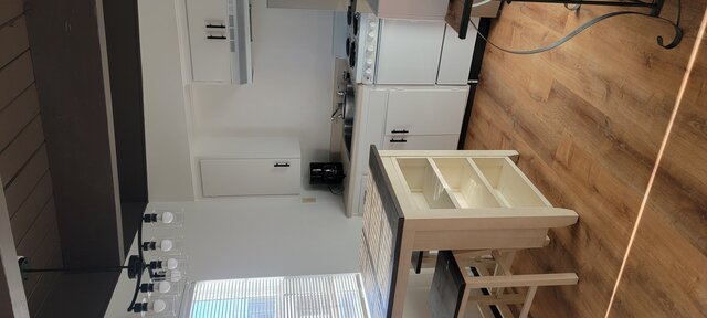 Image 8 for S-10 Studio Queen