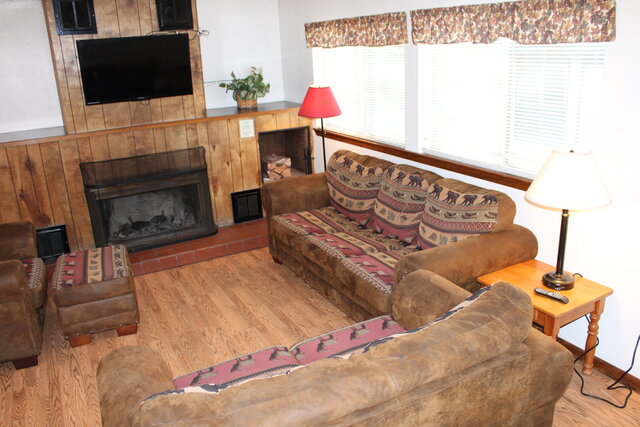 Image 2 for 55 Fireside Queen, Double/Twin, Two bedroom