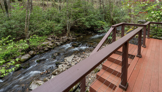 Image 3 for Treehouse (1 BR Sleeps 4)