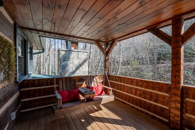 Image 5 for Slippery Rock (3 BR Sleeps 6)