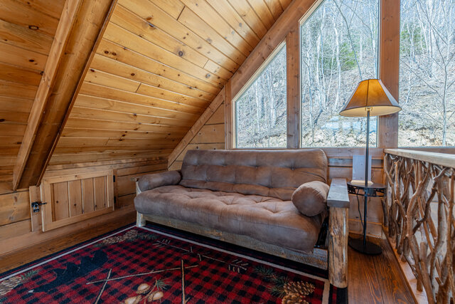 Image 17 for Paws Up (1 BR Sleeps 4)