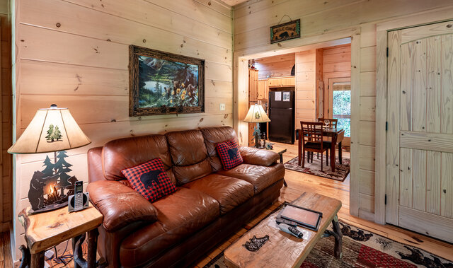 Image 4 for Bear Tree (1 BR Sleeps 4)