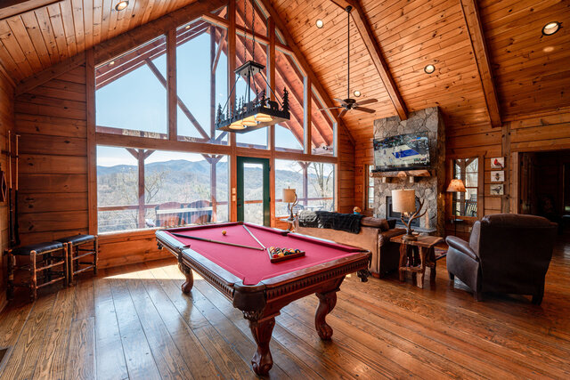 Image 1 for Paws Up (1 BR Sleeps 4)