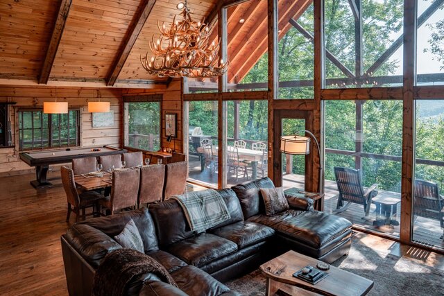 Image 1 for Mountain Top Lodge (3 Br Sleeps 8)