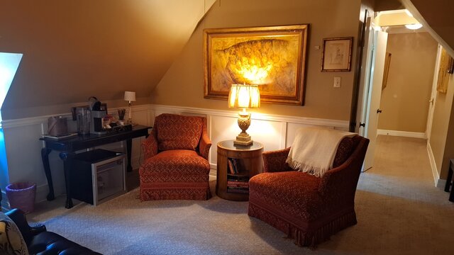 Image 3 for St. Charles Suite - Deluxe Spa Double King