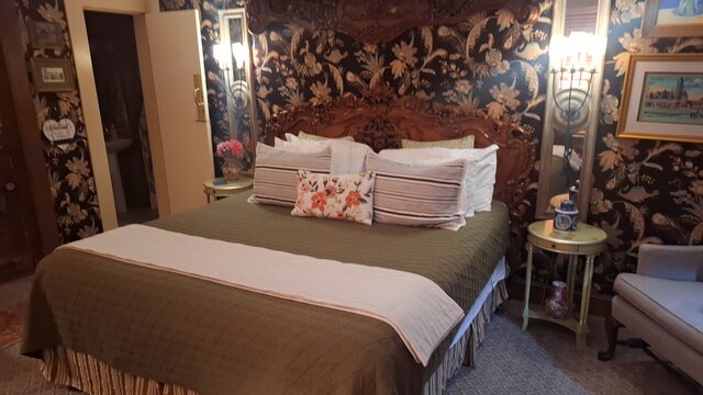 Image 1 for La Villian Suite - Standard Double King