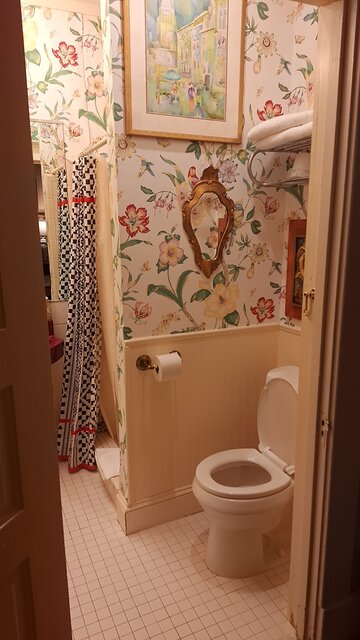 Image 4 for La Rouge Room - Standard Double Queen