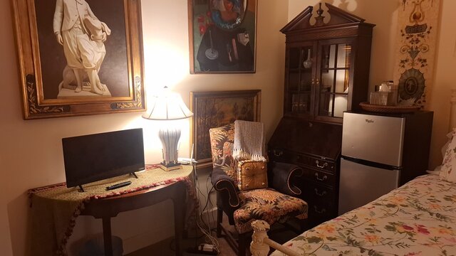 Image 3 for Rebecca Room - Standard Double Queen