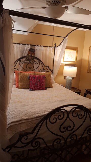 Image 2 for Orleans Suite - Deluxe Spa Double Queen