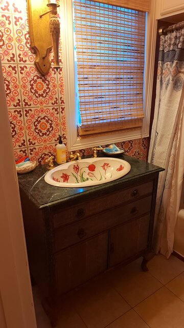 Image 4 for Tulane Suite - Standard Double King