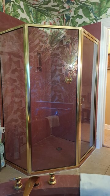 Image 5 for St. Charles Suite - Deluxe Spa Double King