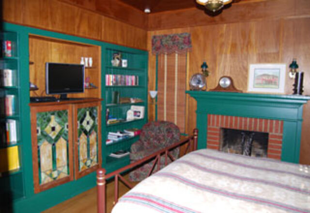 Image 1 for The Library  "GUEST"  Room