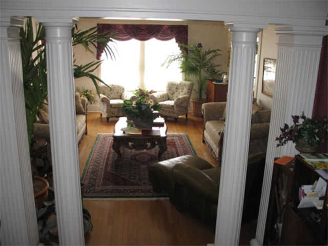 Image 5 for The Library  "GUEST"  Room